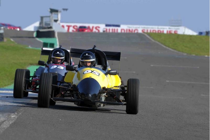 Knockhill circuit goes backwards