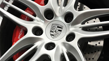991 Porsche 911 Carrera S alloy wheel