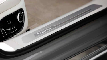Audi A8 Hybrid