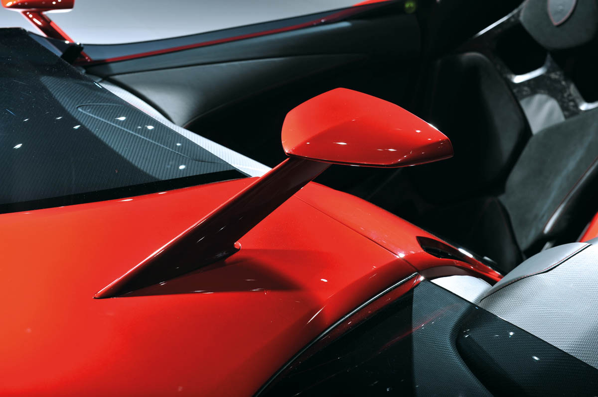 Video: Lamborghini Aventador J