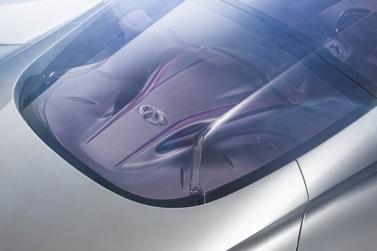 Infiniti Emerg-e concept car engine