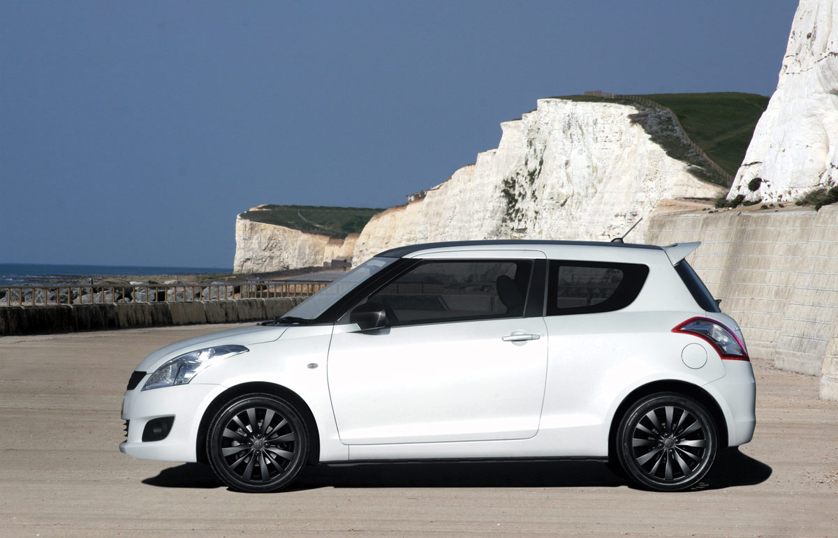 New Suzuki Swift Attitude