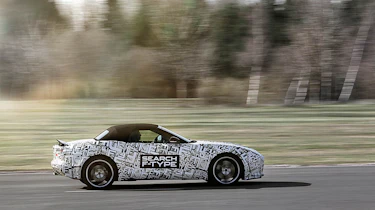 New York show: Jaguar F-type confirmed