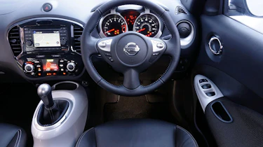 Driven: Nissan Juke Shiro 1.5 dCi interior dashboard