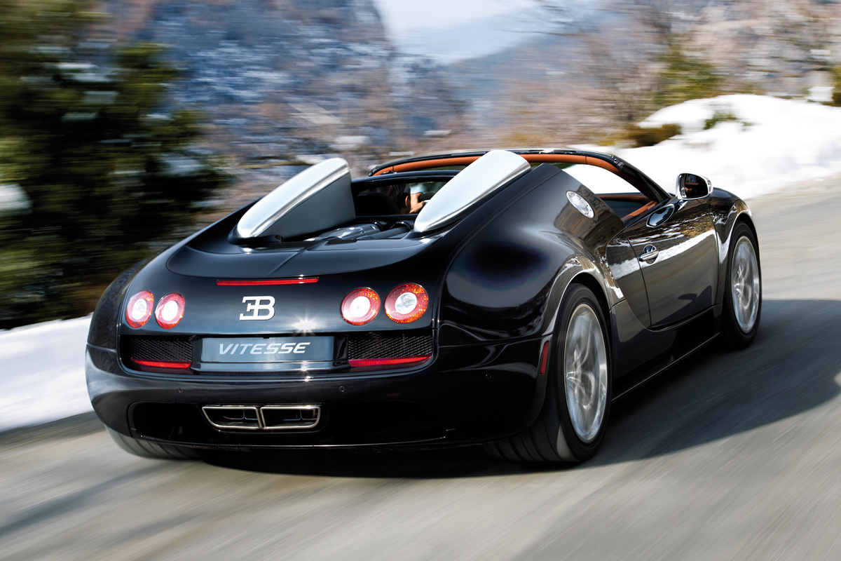 Video: Bugatti Veyron Grand Sport Vitesse