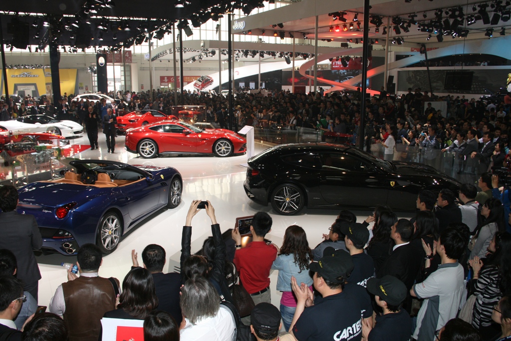 Beijing Show: Ferrari HY-KERS