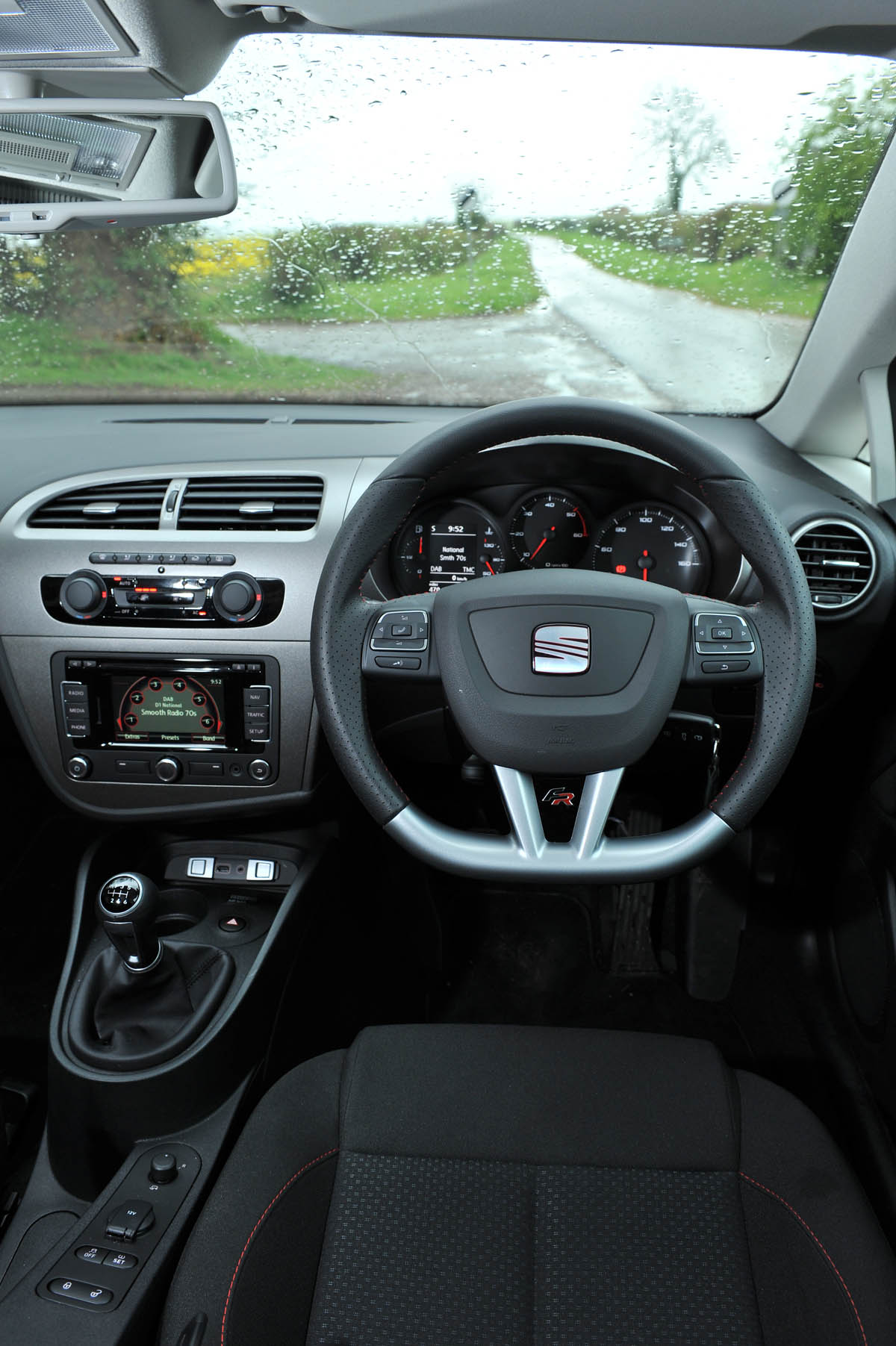 Driven: SEAT Leon Supercopa TDI interior dashboard