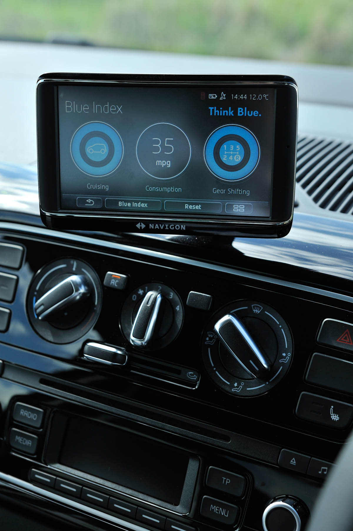 Driven: Volkswagen Up Black Maps and More