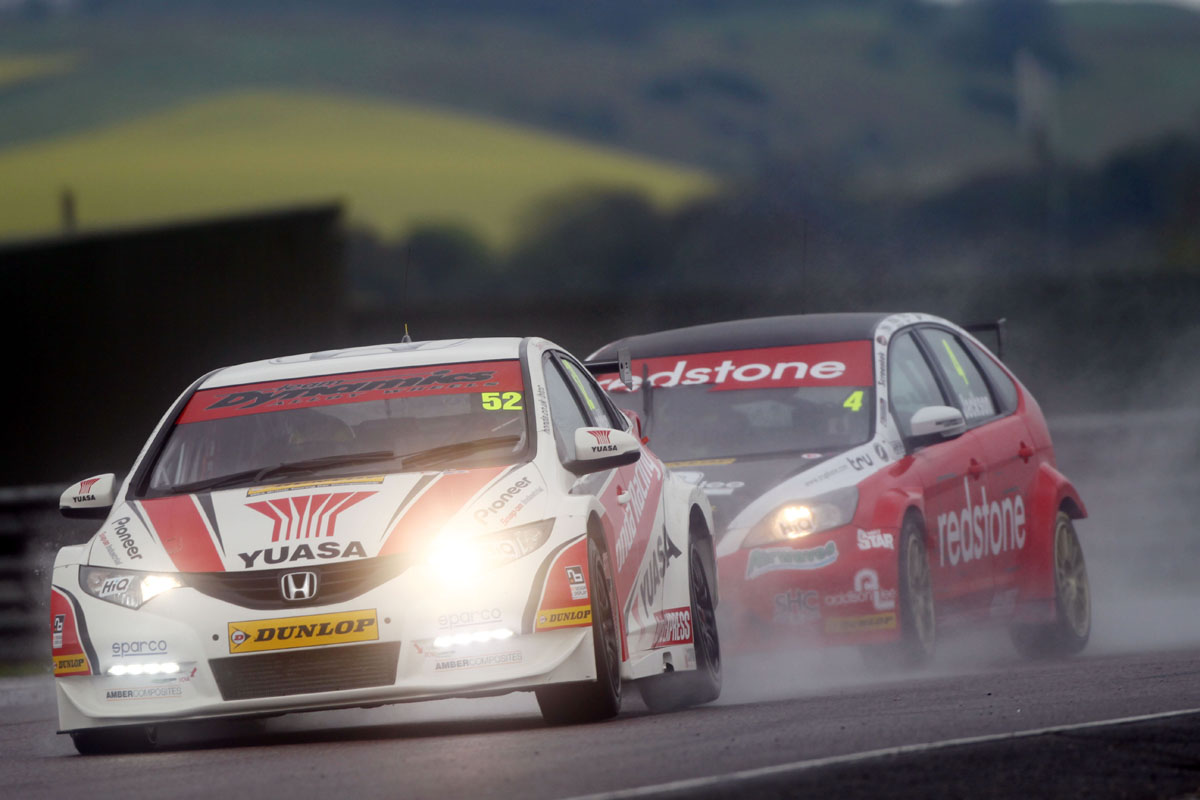 British Touring Car Championship Round 3: Thruxton