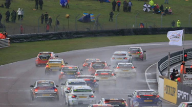 British Touring Car Championship Round 3: Thruxton