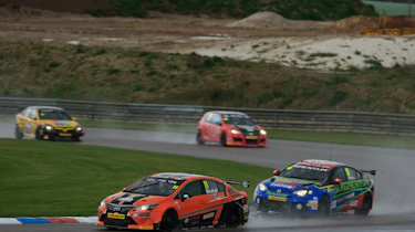 British Touring Car Championship Round 3: Thruxton