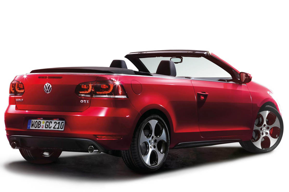 2012 Volkswagen Golf GTI cabriolet rear view