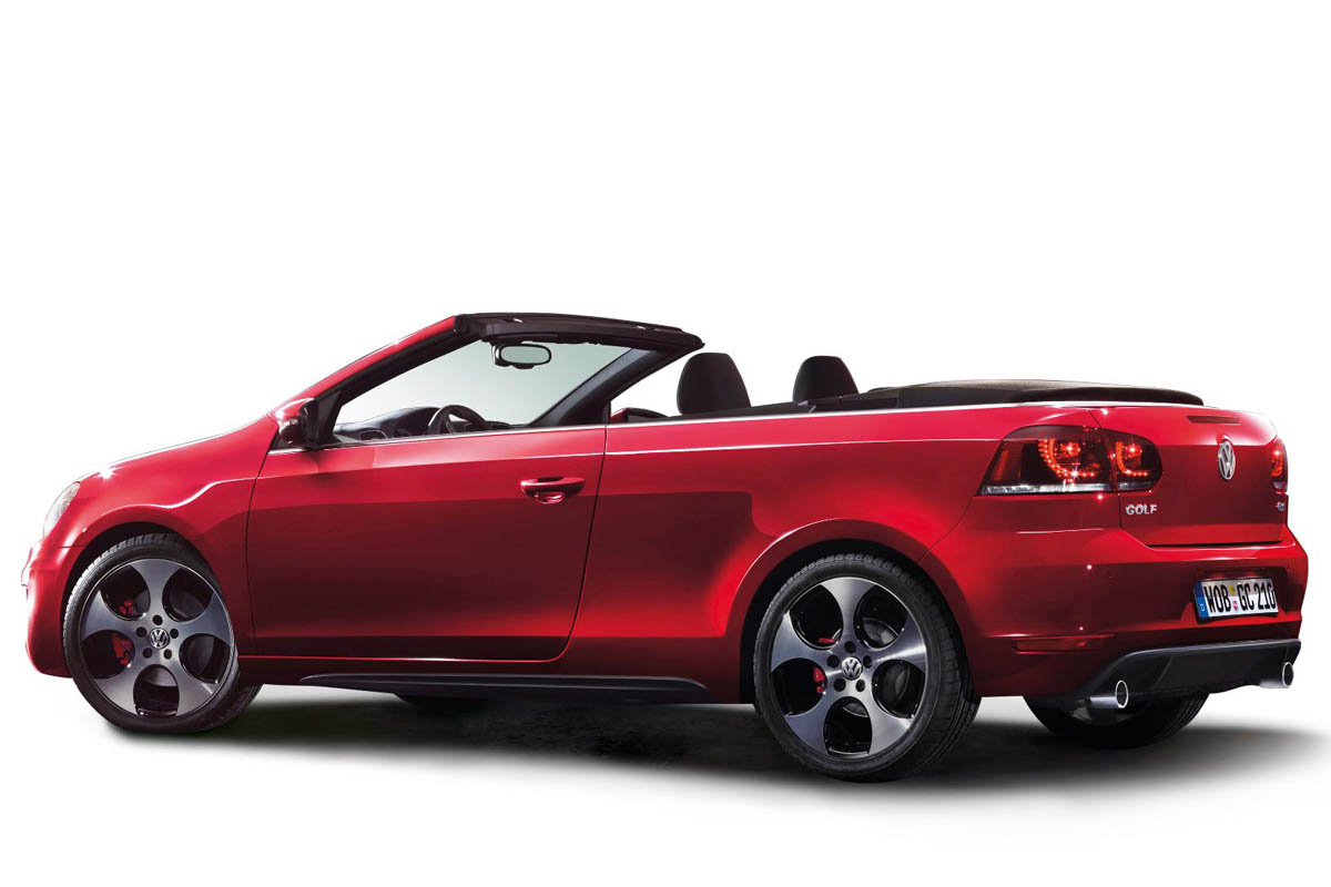 2012 Volkswagen Golf GTI cabriolet roof down