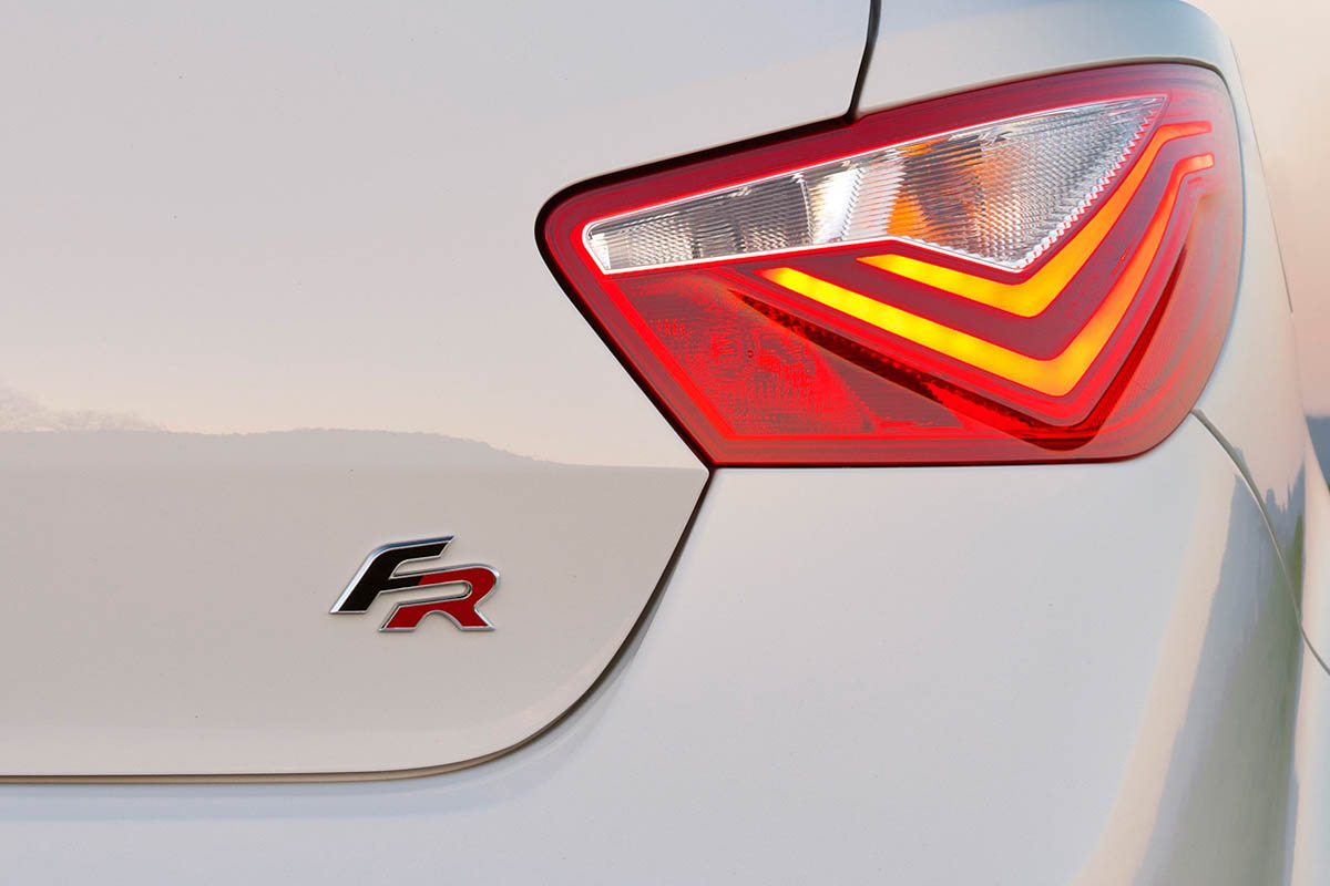 SEAT Ibiza FR 1.4 TSI DSG rear light