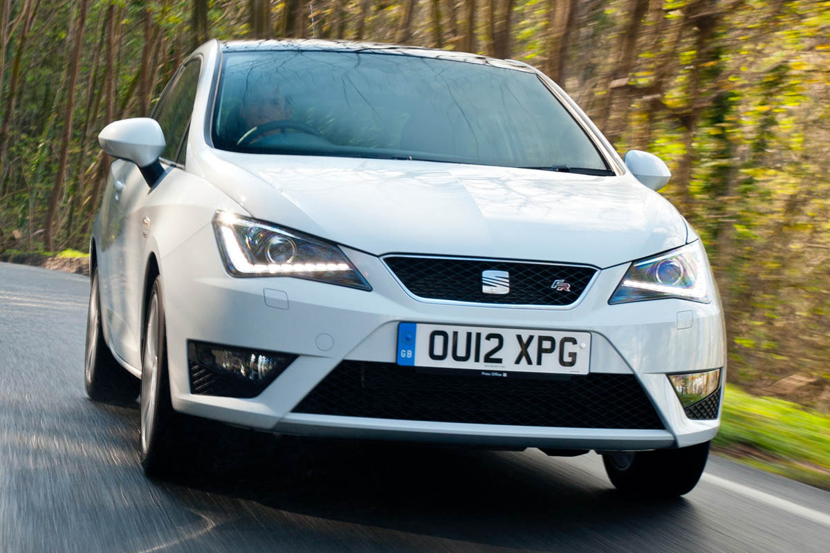 White SEAT Ibiza FR 1.4 TSI DSG