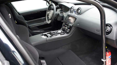 Jaguar to offer 'Ring Taxi'