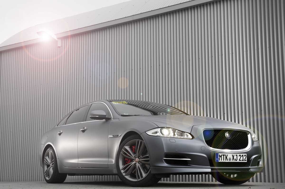 Jaguar to offer 'Ring Taxi'