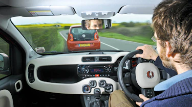 Volkswagen Up vs Fiat Panda