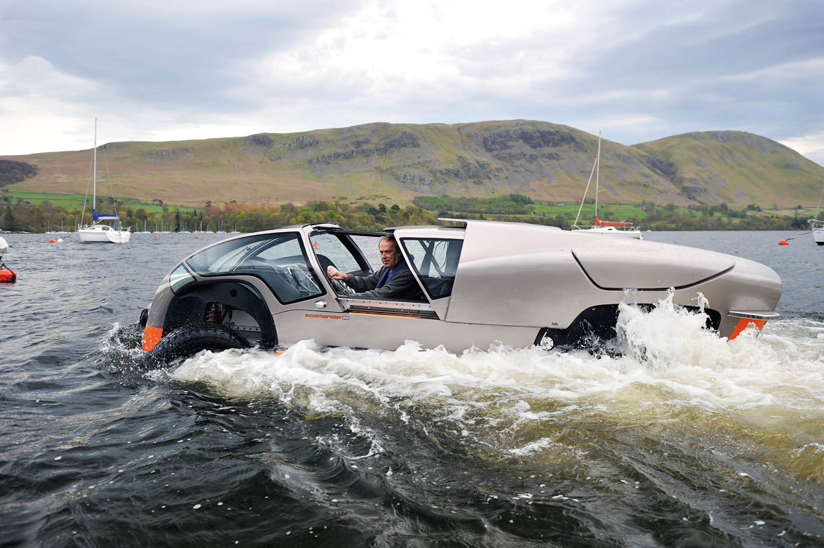 Peter Wheeler Scamander on lake
