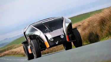 Peter Wheeler's Scamander on road