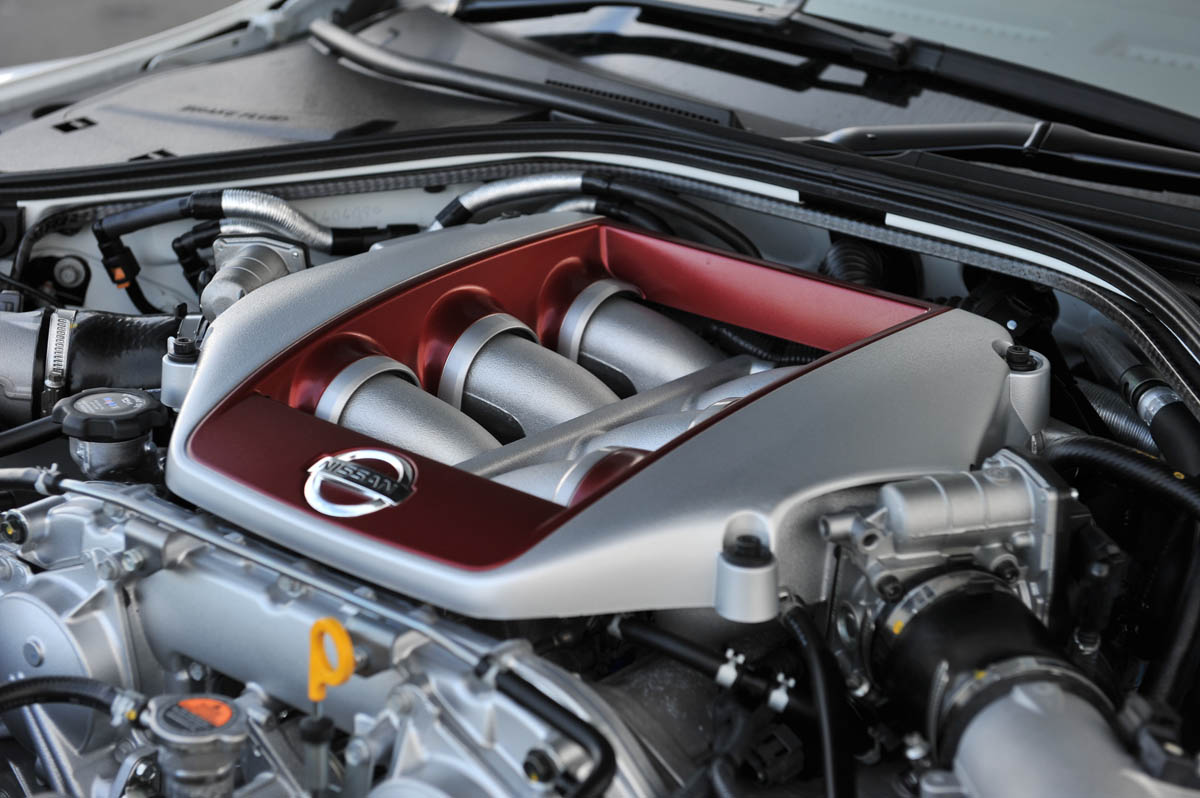 Nissan GT-R Track Pack engine