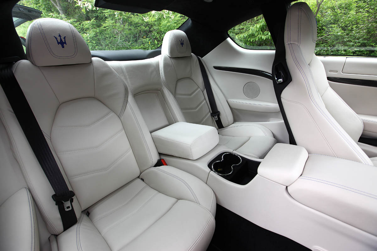 2012 Maserati GranTurismo Sport rear seats