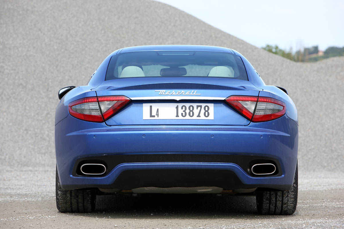 2012 Maserati GranTurismo Sport rear view