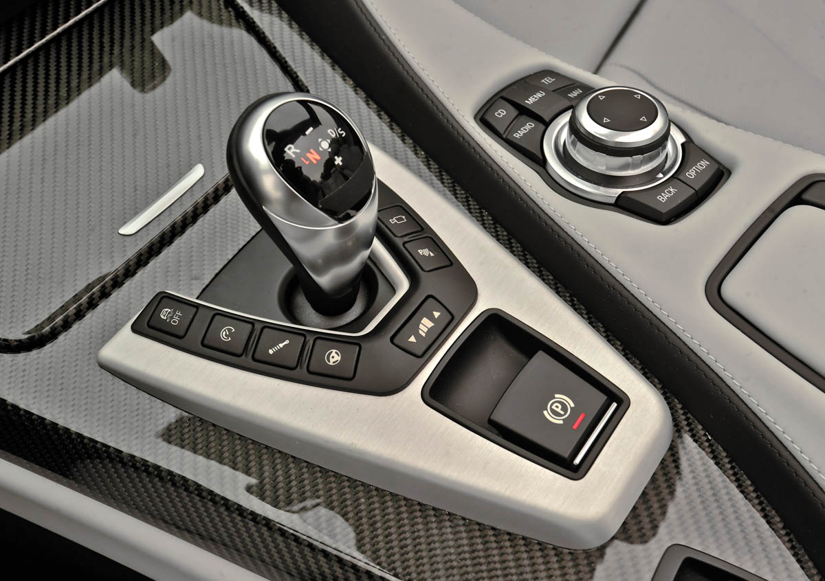 2012 BMW M6 Convertible gearstick DCT gear selector