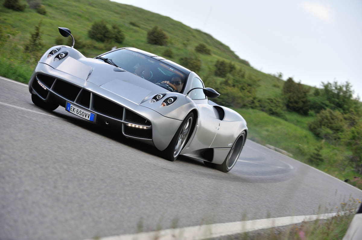 New Pagani Huayra front slide drift