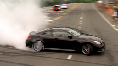 Vettel drives the New Jersey race circuit