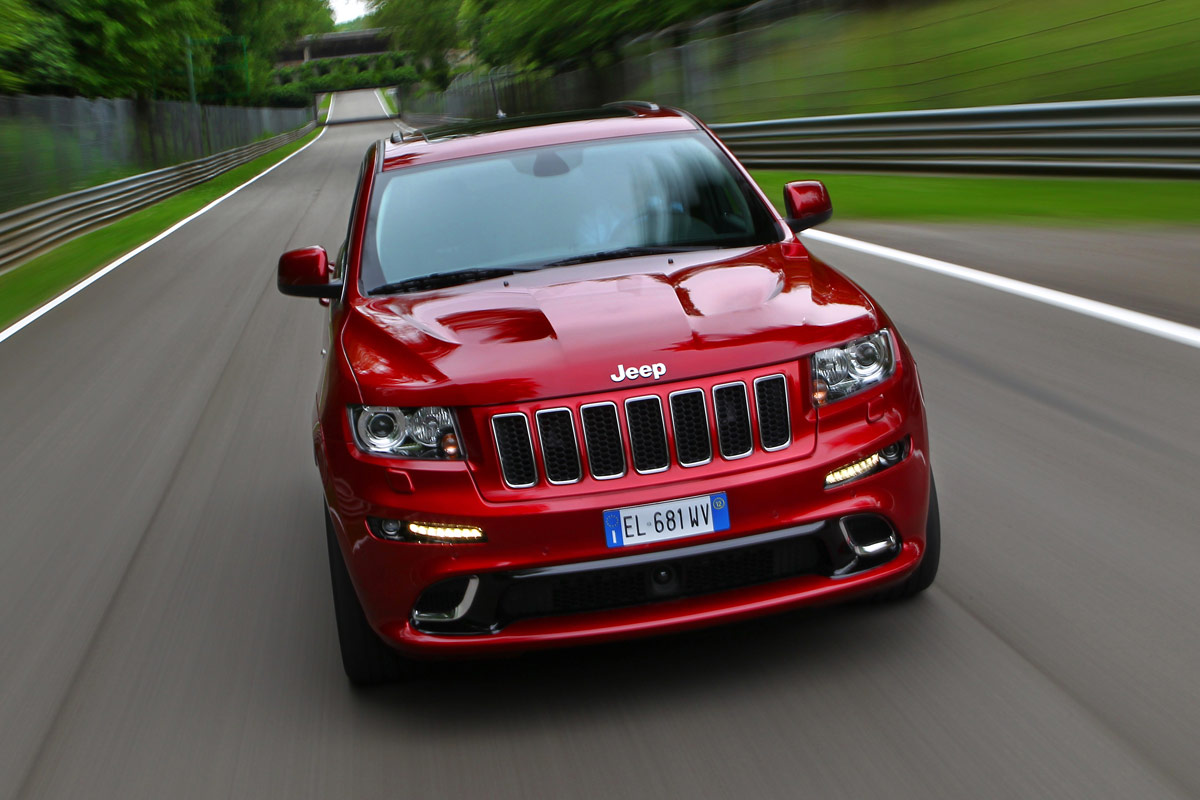 2012 Jeep Grand Cherokee SRT front