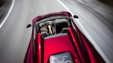 McLaren MP4-12C Spider volcano red roof off