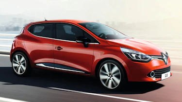 2012 Renault Clio front driving action