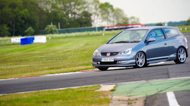 VIDEO: evo's 2012 track evenings Honda Civic Type-R