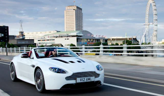 Aston Martin V12 Vantage roadster revealed