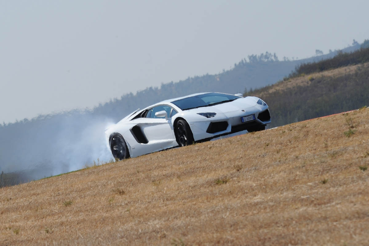 Lamborghini Aventador LP700-4
