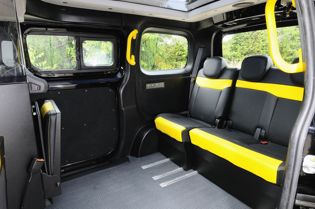 Nissan NV200 taxi