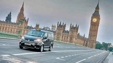 Nissan NV200 taxi