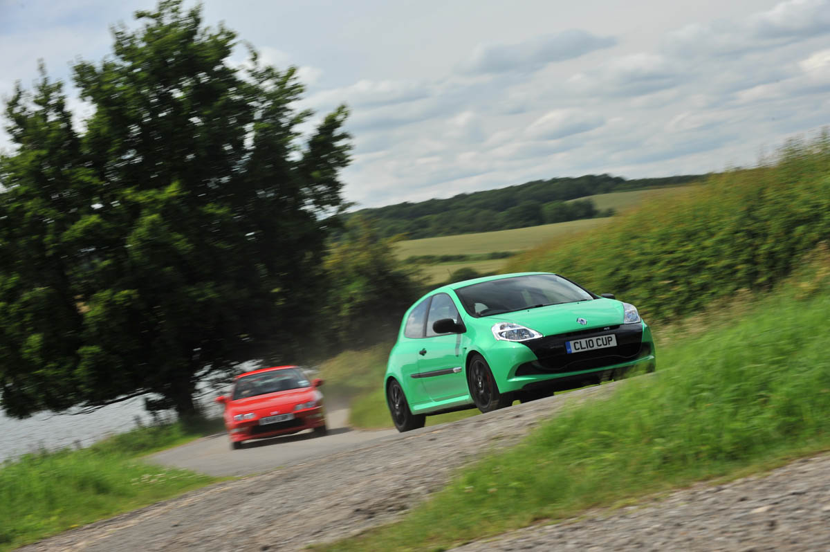 Toyota GT86 vs Renaultsport Clio 200 Cup Honda Integra Type-R BMW E30 M3