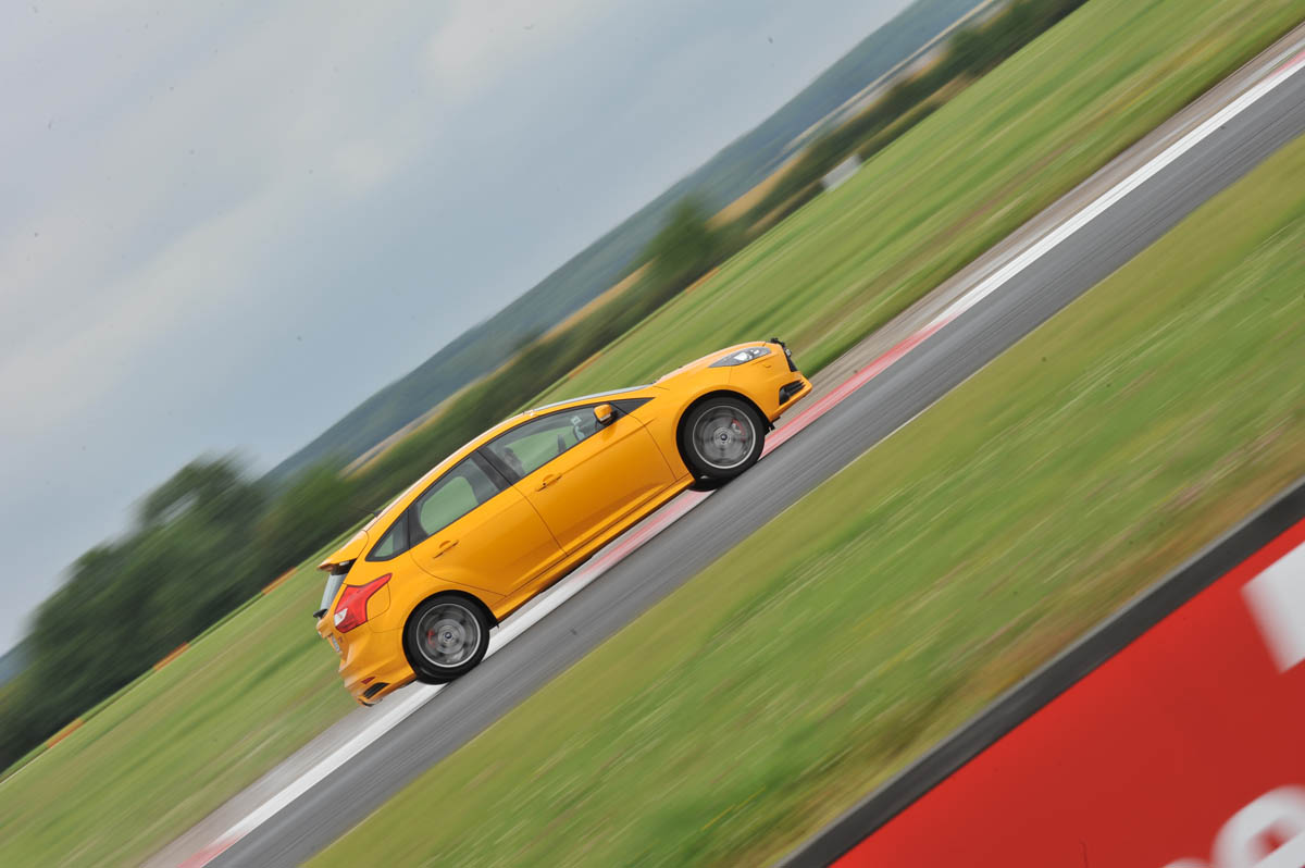 2012 Ford Focus ST orange on track