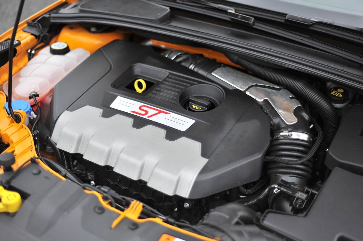 2012 Ford Focus ST 2-litre turbo engine