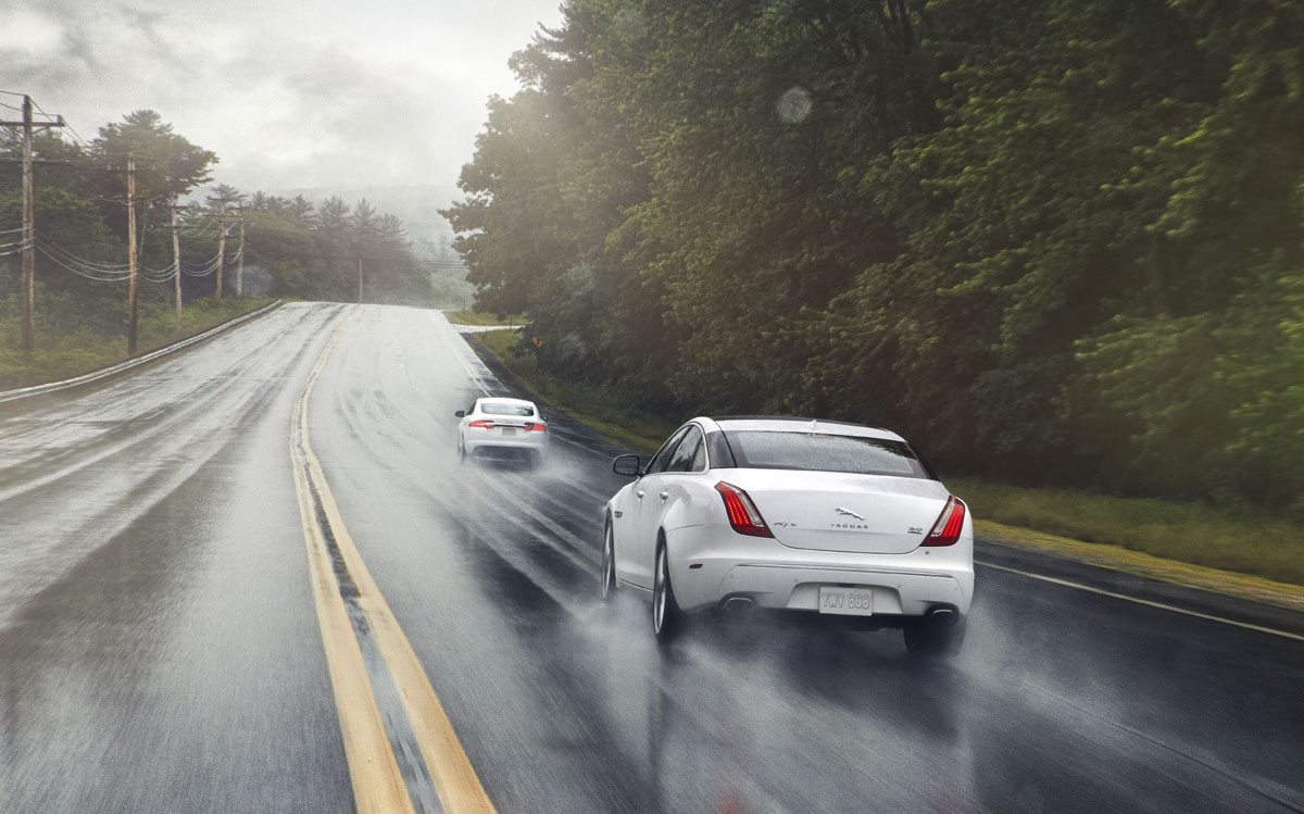 Jaguar goes four-wheel drive
