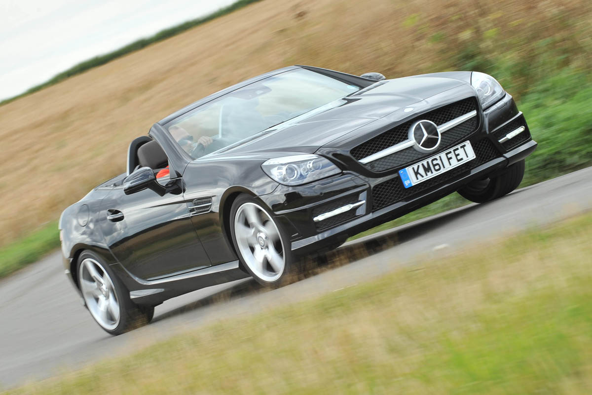 Mercedes-Benz SLK 250 CDI AMG Sport front cornering