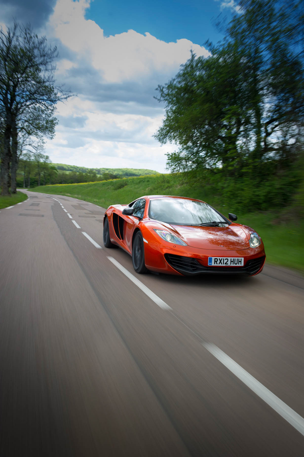 McLaren MP4-12C road trip video