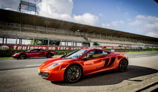 McLaren MP4-12C road trip video