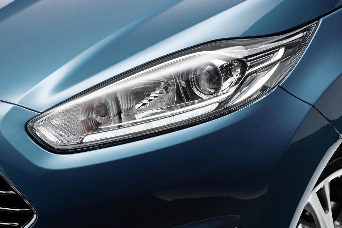 2013 Ford Fiesta new headlight