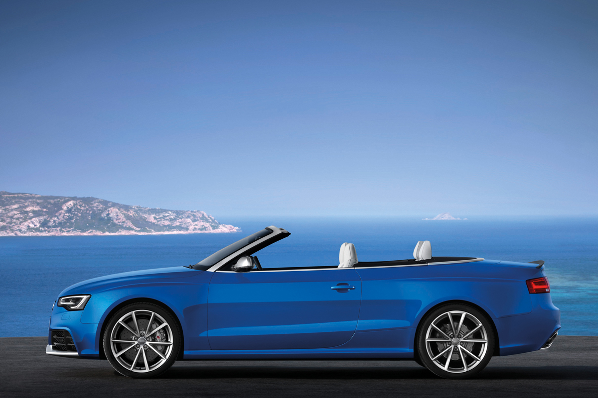 Audi RS5 Cabrio unveiled
