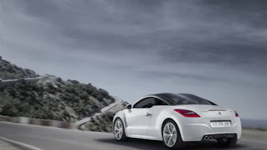 Hot Peugeot RCZ R confirmed