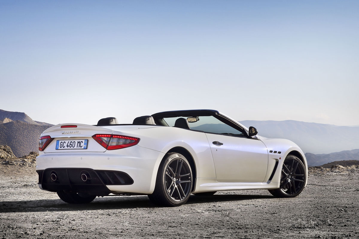Maserati GranCabrio revealed