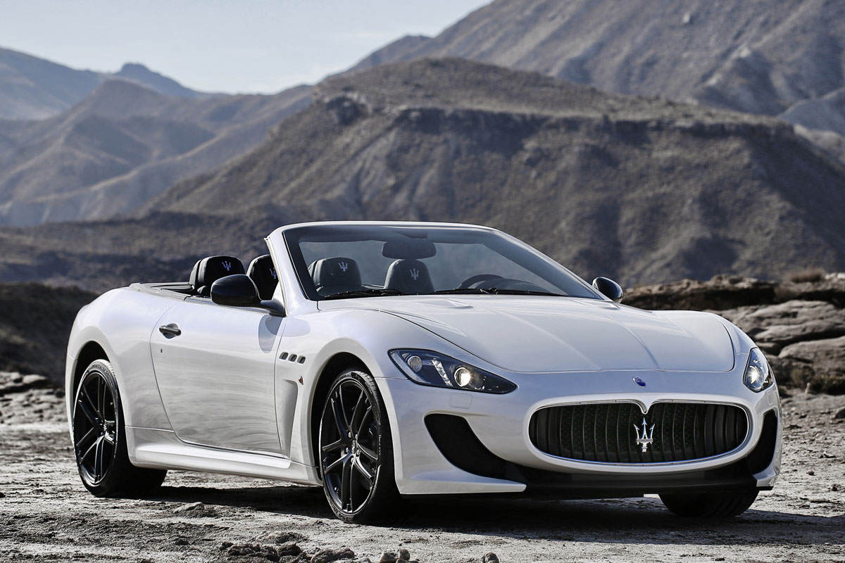Maserati GranCabrio revealed
